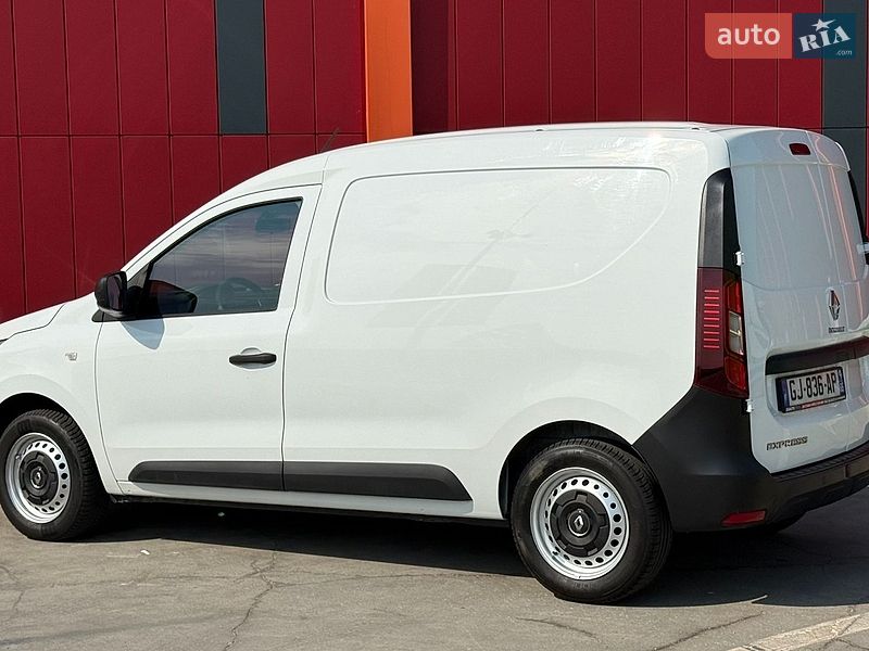 Грузовой фургон Renault Express 2022 в Киеве фото 18 Грузовой фургон Renault Express 2022 в Киеве