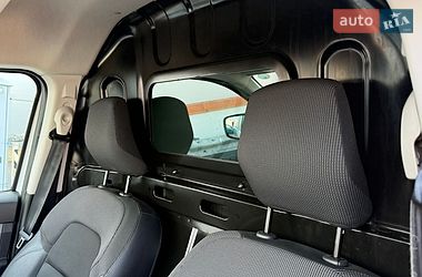 Грузовой фургон Renault Express 2022 в Киеве фото 24 Грузовой фургон Renault Express 2022 в Киеве