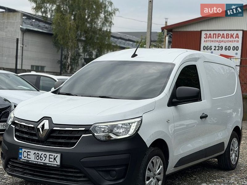 Вантажний фургон Renault Express 2022 в Чернівцях