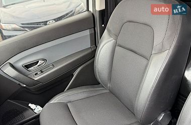 Вантажний фургон Renault Express 2022 в Чернівцях