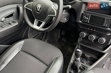 Вантажний фургон Renault Express 2022 в Чернівцях