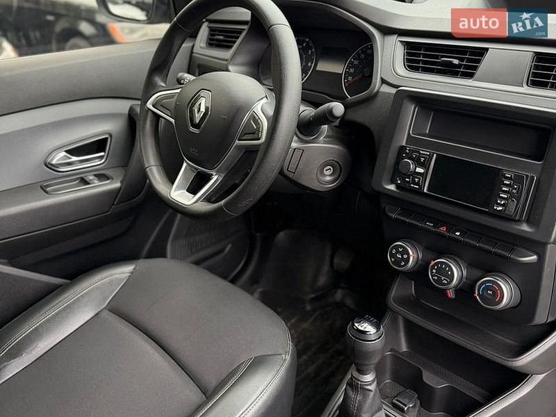 Вантажний фургон Renault Express 2022 в Чернівцях