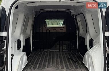 Вантажний фургон Renault Express 2022 в Чернівцях