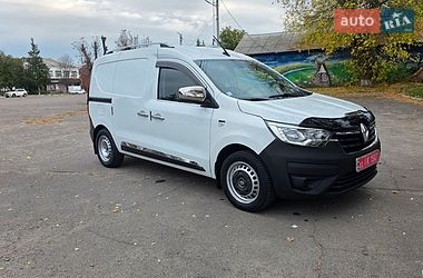 Грузовой фургон Renault Express 2022 в Новоархангельске Грузовой фургон Renault Express 2022 в Новоархангельске