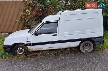 Грузовой фургон Renault Express 1999 в Виннице