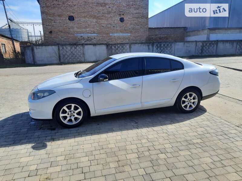 Седан Renault Fluence Z.E. 2012 в 