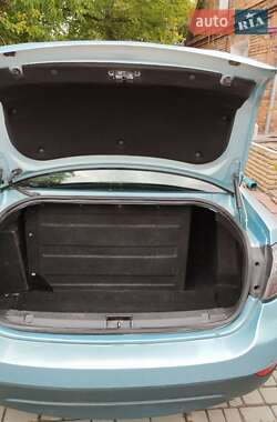 Седан Renault Fluence Z.E. 2011 в 