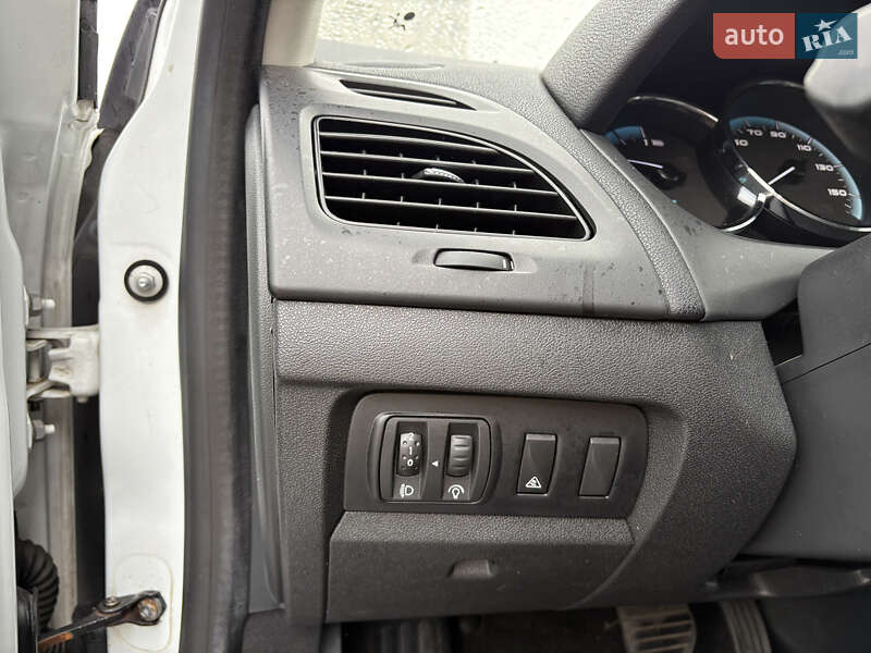 Седан Renault Fluence Z.E. 2013 в Черкассах