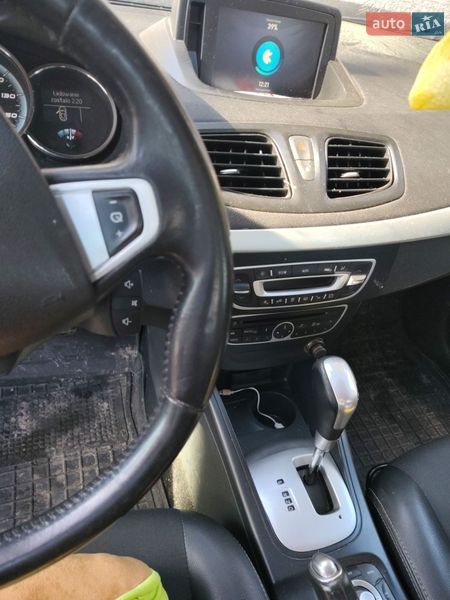 Седан Renault Fluence Z.E. 2013 в Нежине