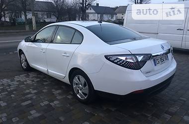 Седан Renault Fluence 2011 в 