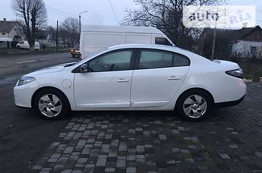 Седан Renault Fluence 2011 в 
