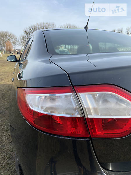 Седан Renault Fluence 2010 в Рівному