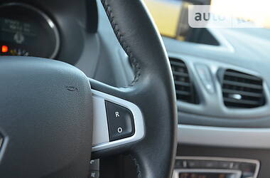 Седан Renault Fluence 2012 в 