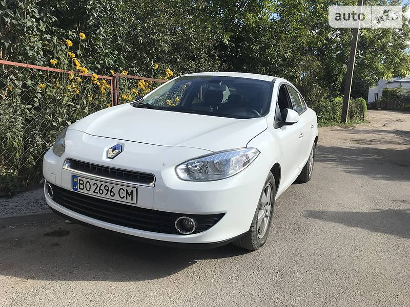 Седан Renault Fluence 2011 в Тернополі