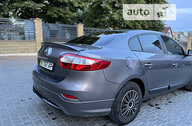 Седан Renault Fluence 2011 в Ровно