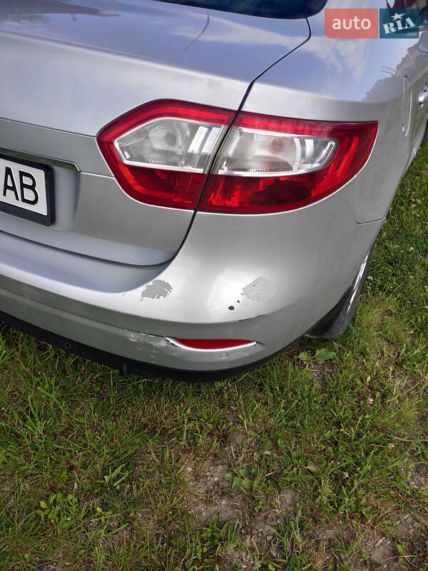 Седан Renault Fluence 2010 в Черновцах