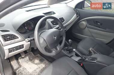 Седан Renault Fluence 2010 в Киеве