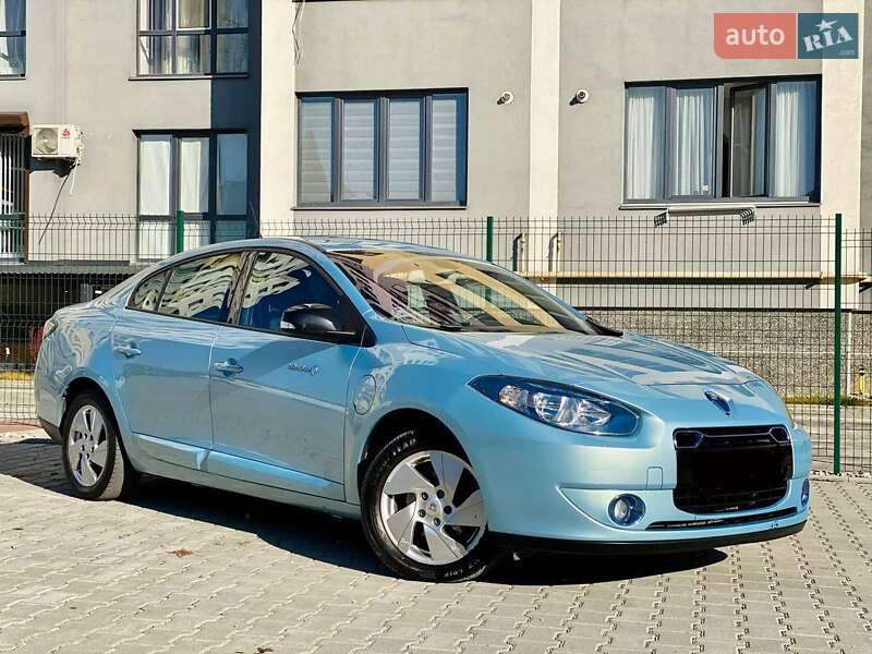 Седан Renault Fluence 2012 в Калуше
