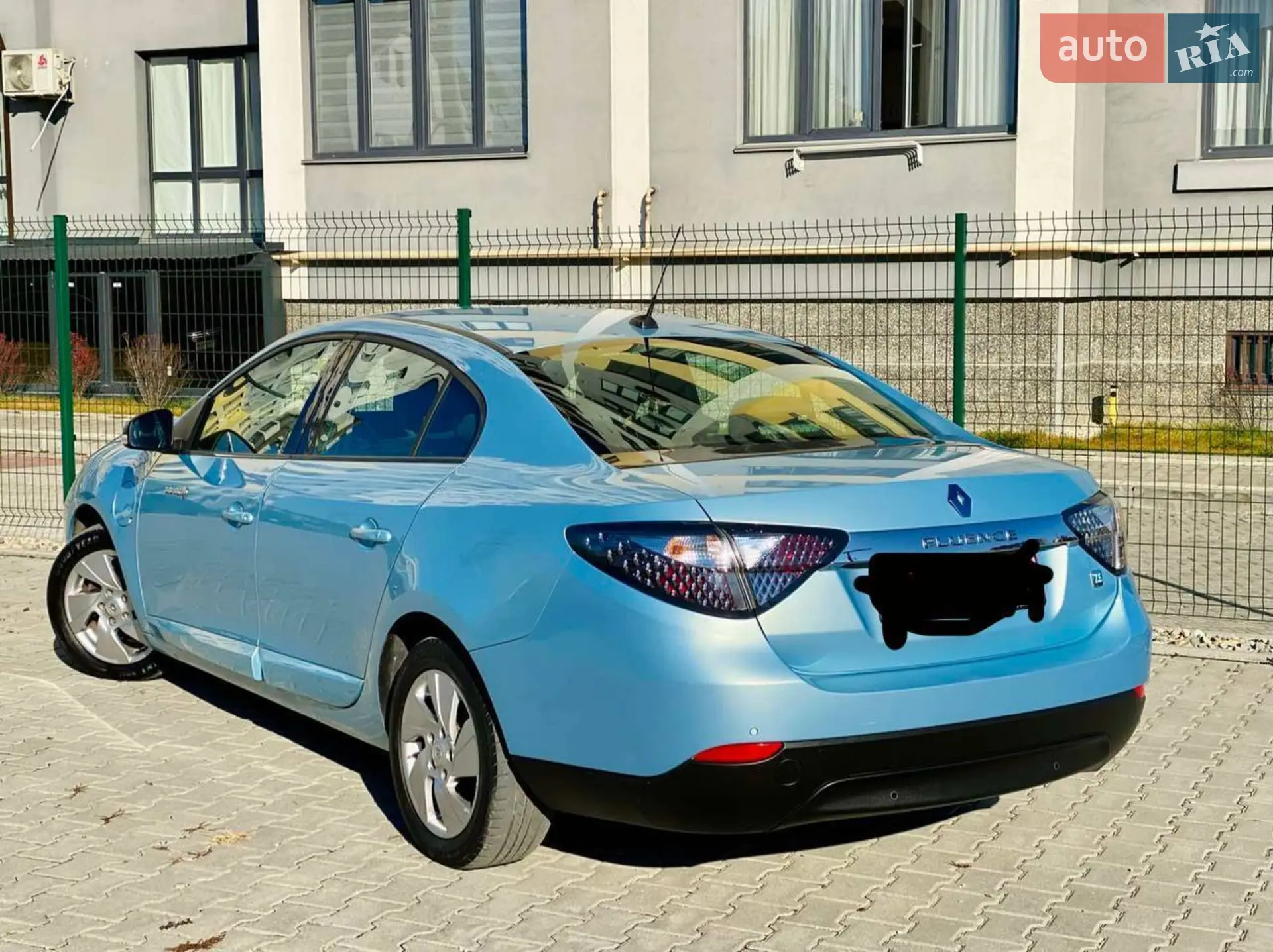 2012 Renault Fluence - мініатюра 3