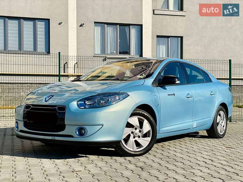 Седан Renault Fluence 2012 в Калуше