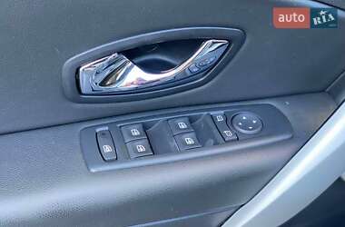Седан Renault Fluence 2012 в Калуші