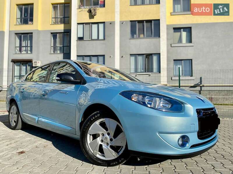 Седан Renault Fluence 2012 в Калуше