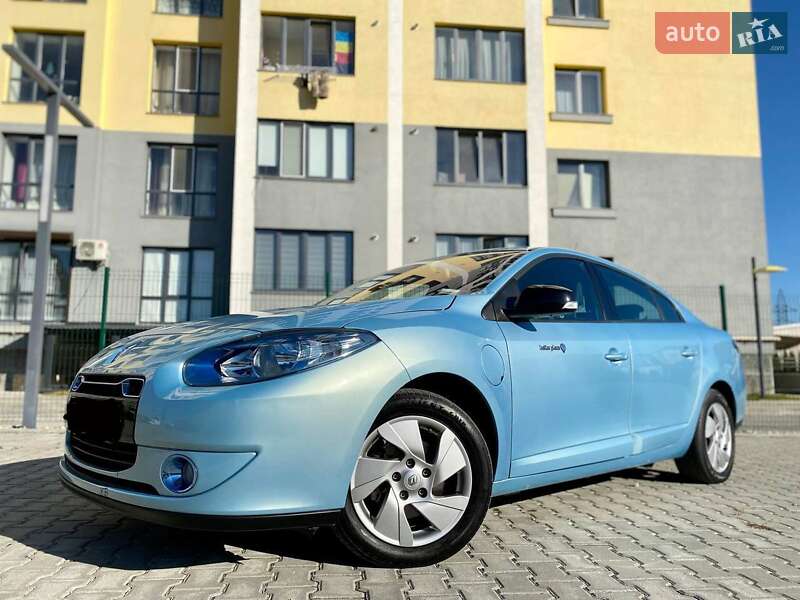 Седан Renault Fluence 2012 в Калуше