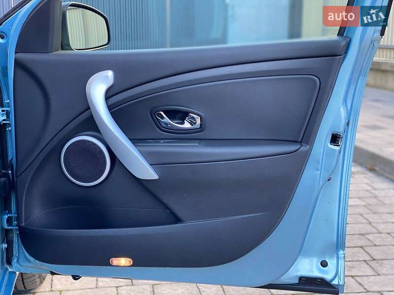 Седан Renault Fluence 2012 в Калуше