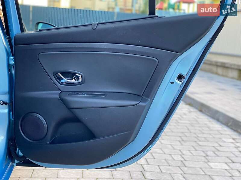 Седан Renault Fluence 2012 в Калуше