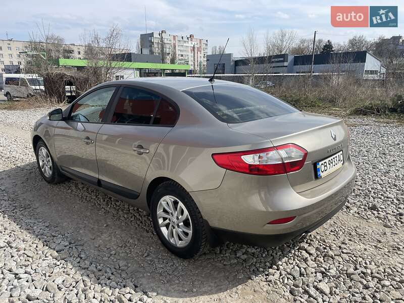 Седан Renault Fluence 2014 в Чернигове