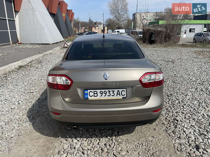 Седан Renault Fluence 2014 в Чернигове