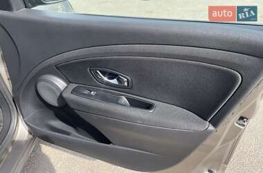 Седан Renault Fluence 2014 в Чернигове