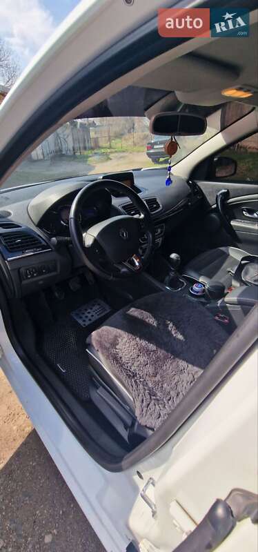 Седан Renault Fluence 2015 в Кривом Роге