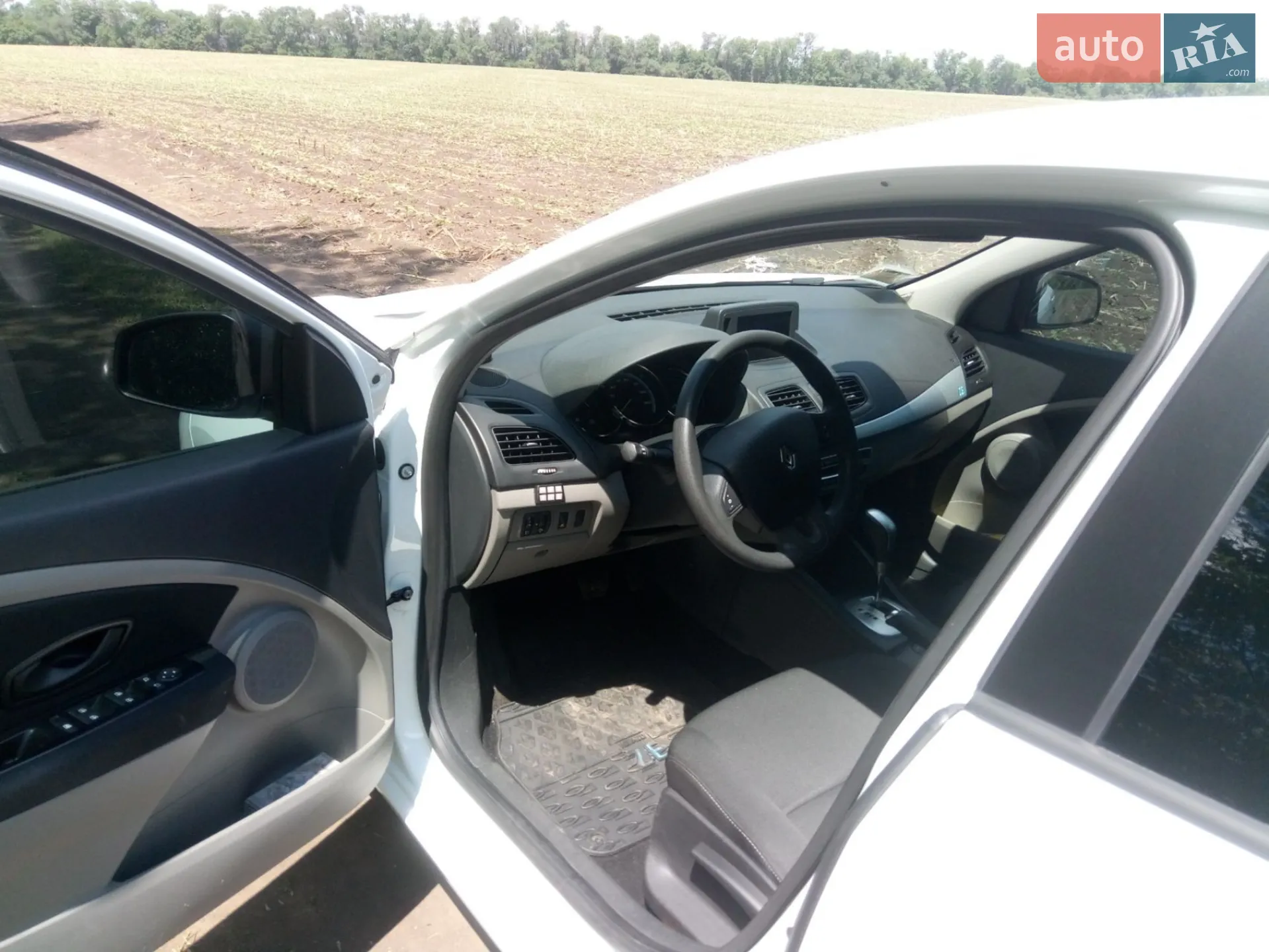 2012 Renault Fluence - мініатюра 9