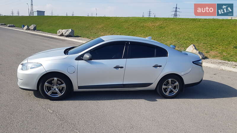 Седан Renault Fluence 2012 в Днепре