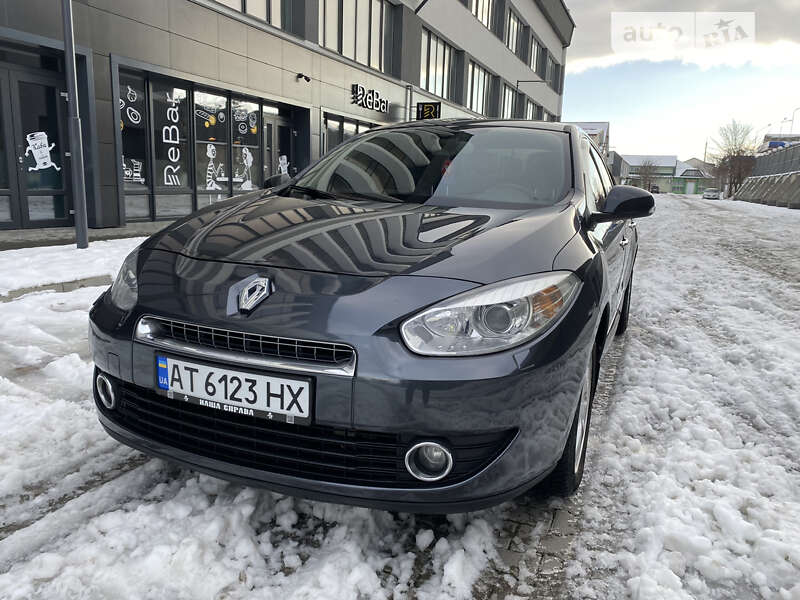 Седан Renault Fluence 2010 в Івано-Франківську