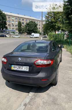 Седан Renault Fluence 2013 в 