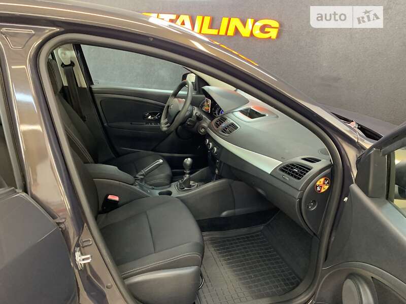 Седан Renault Fluence 2013 в Днепре