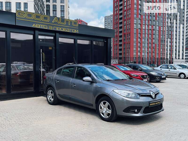 Седан Renault Fluence 2016 в Киеве