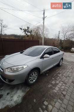 Седан Renault Fluence 2010 в Львове