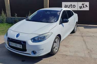 Седан Renault Fluence 2012 в Ромнах