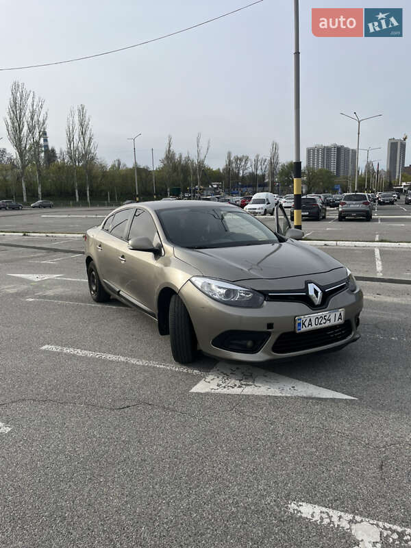 Седан Renault Fluence 2014 в Киеве
