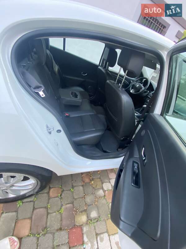 Седан Renault Fluence 2016 в Полтаві