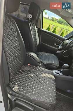 Седан Renault Fluence 2011 в Самборе