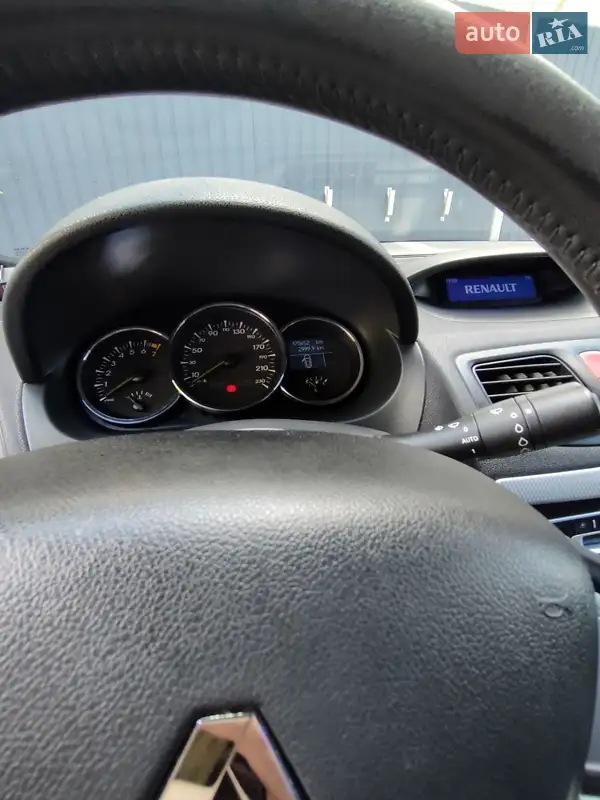 Renault Fluence 2011 VIN VF1LZBT0T46144815 фото оголошення 18 з 54
