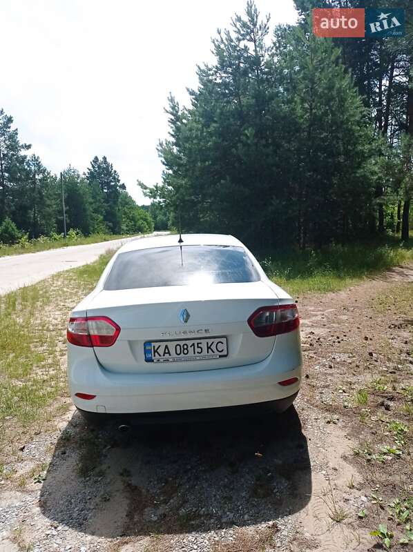 Седан Renault Fluence 2013 в Вараші