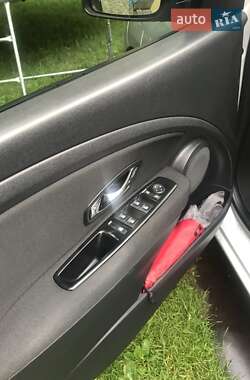 Седан Renault Fluence 2013 в 