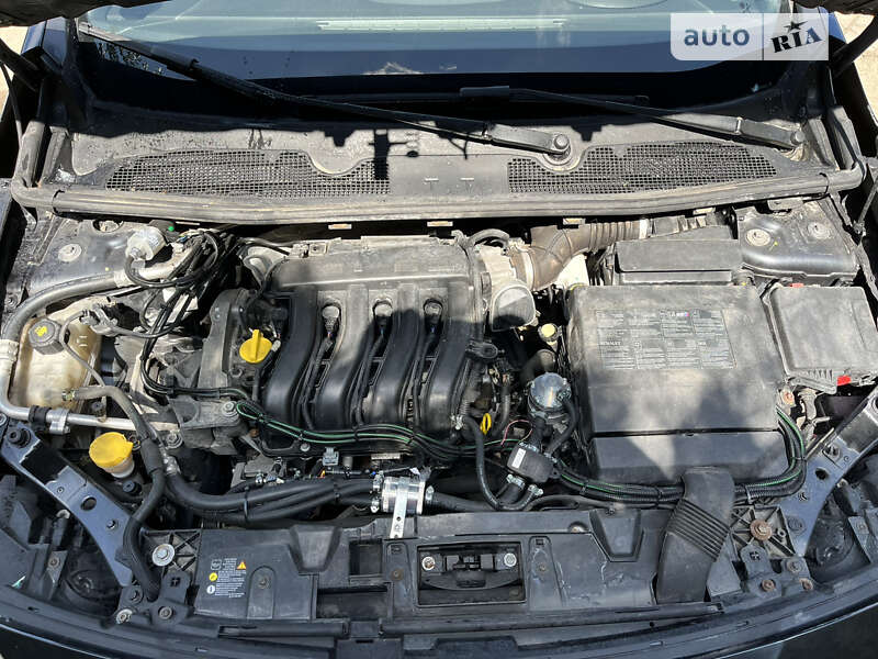 Седан Renault Fluence 2010 в Калуші