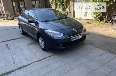 Седан Renault Fluence 2012 в 