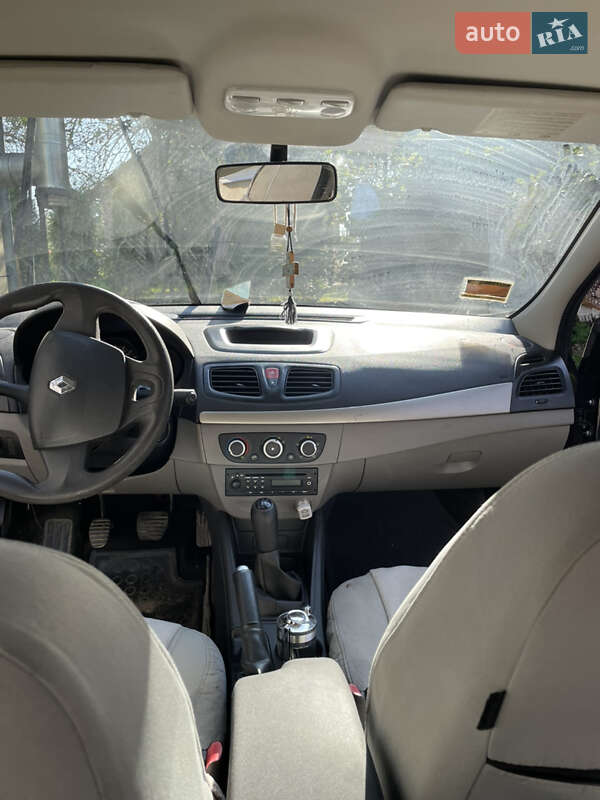 Седан Renault Fluence 2011 в Трускавці